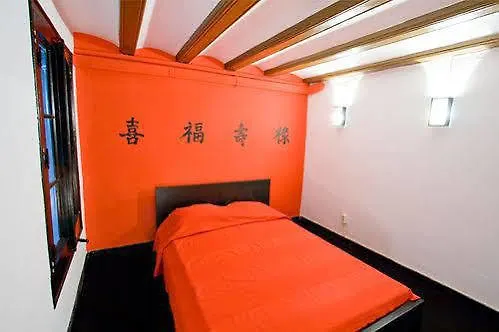 Palace Guesthouse Barcelona Hostel